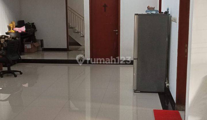 Rumah 2 Lantai Posisi Hook di Cilandak Dekat Ke Mrt Fatmawati 2