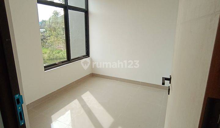 Rumah 2 Lantai Murah Dekat Stasiun Serpong Dan Tol Bsd Serpong 4
