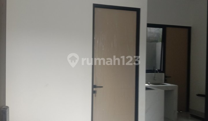 Dijual Cepat Rumah 2 Lantai Murah,Akses Stasiun dan Tol Serpong,Dekat Cbd Bsd,Dekat Unversitas Ternama Dekat Pasar Modern BSD Dijual Cepat Rumah 2 Lantai Murah,Akses Stasiun dan Tol Serpong,Dekat Cbd Bsd,Dekat Unversitas Ternama Dekat Pasar Modern BSD