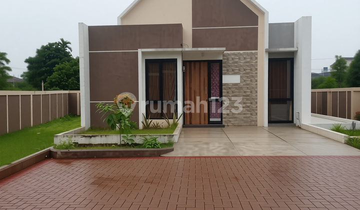 Hunian Asri 1 Lantai Komersil Murah Dekat Stasiun Hunian Asri 1 Lantai Komersil Murah Dekat Stasiun