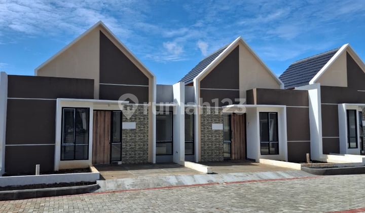 Rumah Komersil 1 Lantai Dekat Stasiun dan Tol Cisauk Rumah Komersil 1 Lantai Dekat Stasiun dan Tol Cisauk