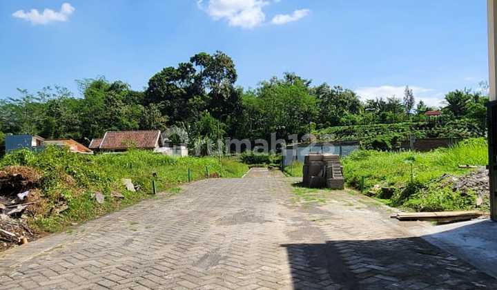 SHM Land Sempalwadak Bululawang Malang 200 meters from Jalan Raya Mayjen Sungkono SHM Land Sempalwadak Bululawang Malang 200 meters from Jalan Raya Mayjen Sungkono