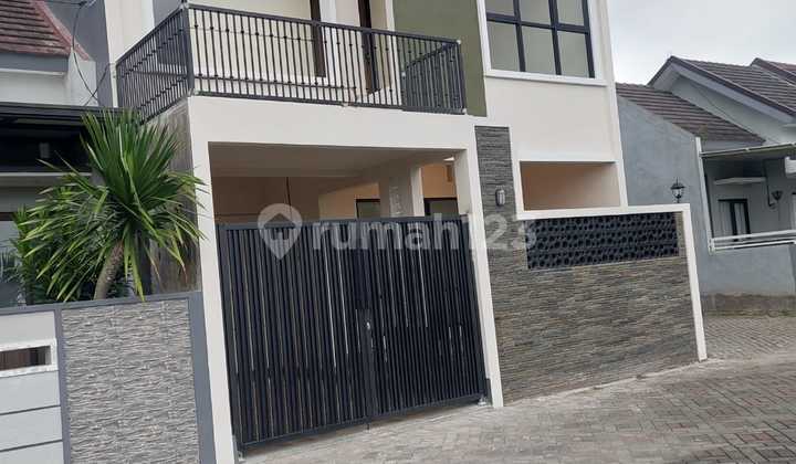 SHM House in Saptorenggo Pakis, Graha Permata Bandara 2, Land Title, Eligible for Mortgage (KPR)
