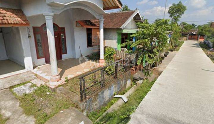 Rumah Kampung SHM Ngajum Dekat Pabrik Susu Greenfields Malang 1