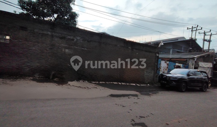 Gudang Murah di Cibolerang Bandung