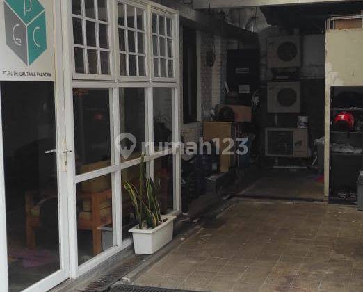 Rumah Heritage di Jalan Supratman Bandung 6