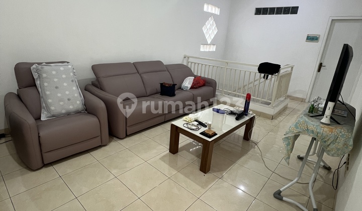 Rumah Siap Huni di Taman Holis Indah dekat BPK Holis