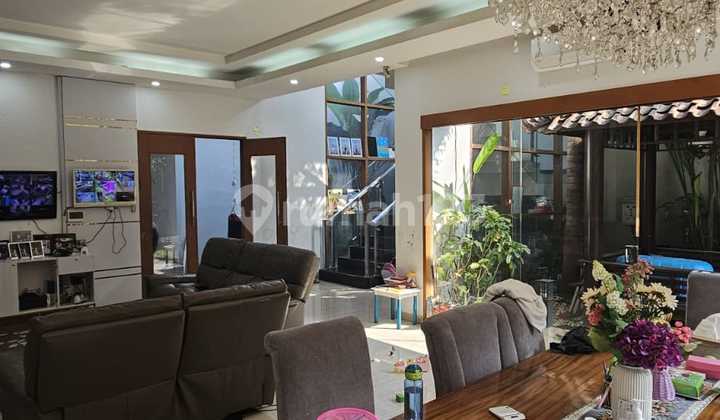 Rumah Mewah Moch Ramdan 2 Lantai Full Furnished Murah Bandung