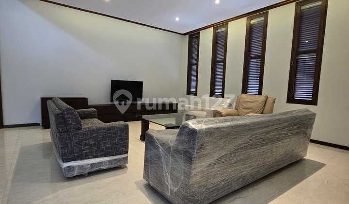 Rumah Mewah Mainroad Setra Duta Designed By Suwito Hadi 2