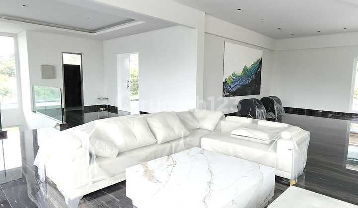 Rumah Mewah Baru di Resort Dago Pakar Bandung Rumah Mewah Baru di Resort Dago Pakar Bandung