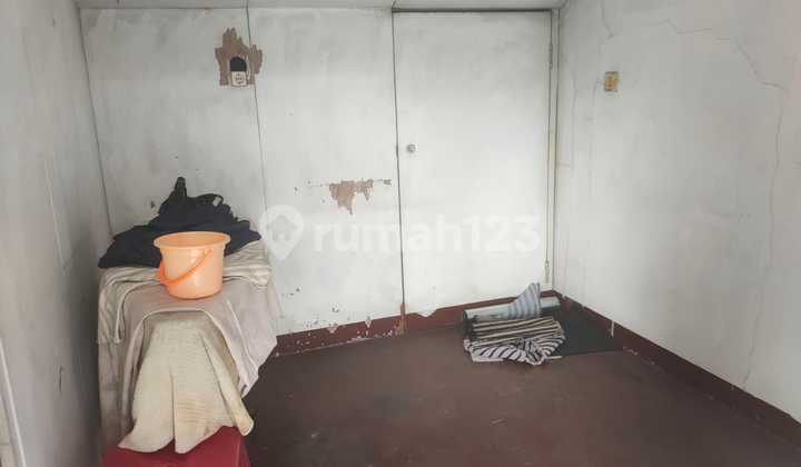 Strategic Shop House for Business on Purwakarta Road, Antapani Bandung