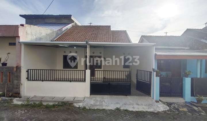Rumah Dijual Cantik Dalam Perumahan di Purwomartani Kalasan Sleman