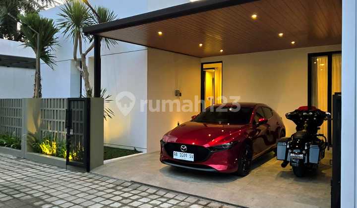 New Modern Contemporary Fully Furnished House, Yaraman Street, Kaliurang Km 10, Sleman, Yogyakarta 2