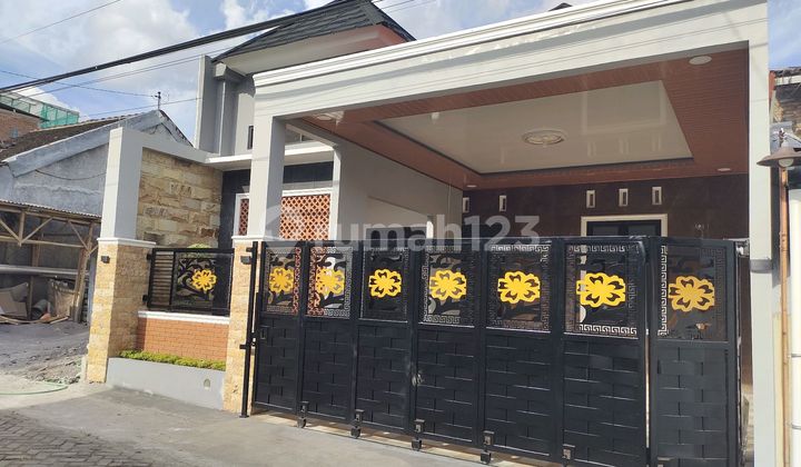 Beautiful Spacious Grand House Near North Model Elementary School Jogjabay Jogja Fxx 2