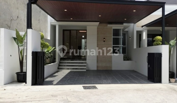 Rumah Baru Limasan Modern Dalam Cluster Di Jakal Km 10 Jogja