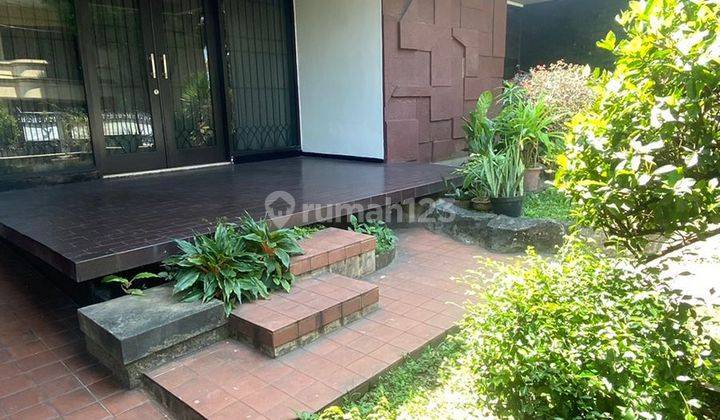 JUAL RUMAH SANGAT TERAWAT DEKAT RUMAH DINAS BI DAN APARTEMEN MCP 2