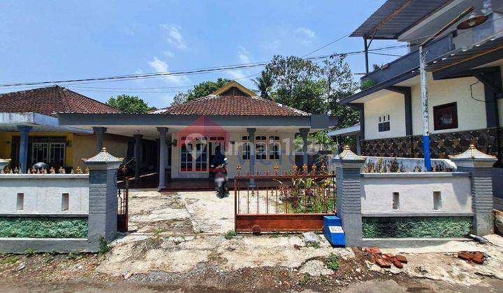 Rumah Asri Layout Luas Cocok Untuk Keluarga Besar Harga Murah  2