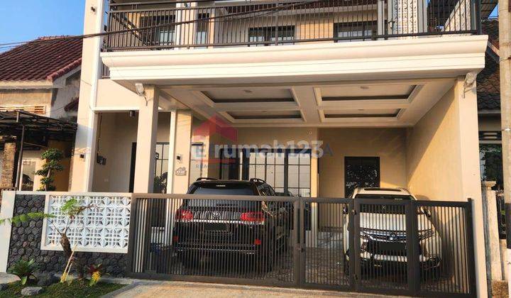 Rumah Classic Modern 2 Lantai Dekat Wisata Sengkaling Dan Kampus Umm  1