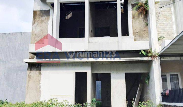 Dijual Rumah Dalam Perum Dekat Kampus Terkenal, Pintu Tol Malang  2