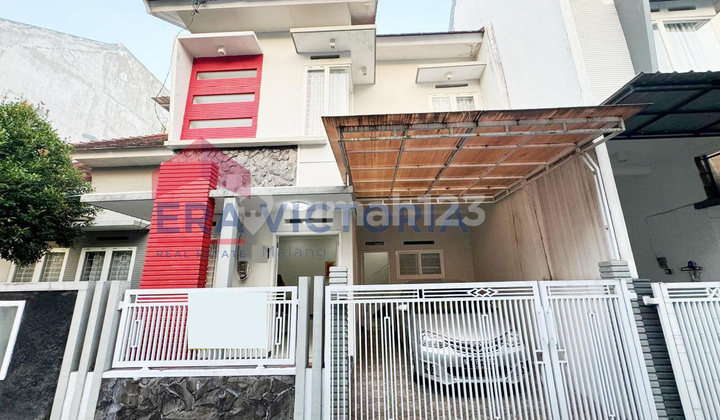 For Sale House Comfortable Location Near Suhat Sudimoro Culinary Area Malang City