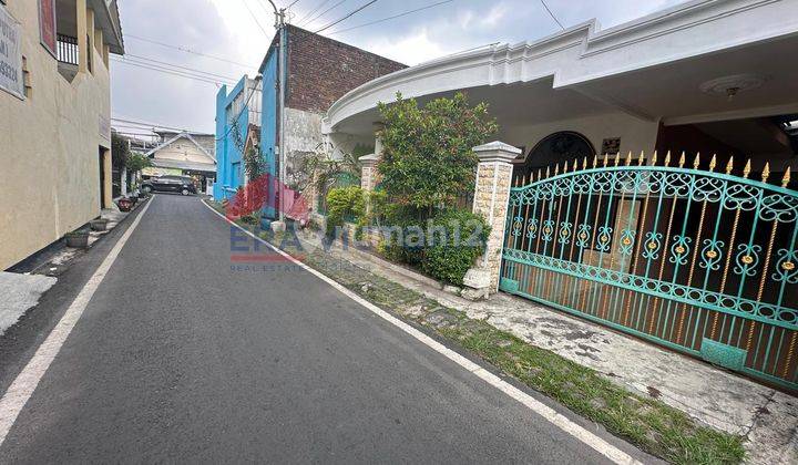 Rumah Kondisi Terawat Area Ikan ikan Dekat Sekolah Hwa Ind Akses Mobil 2