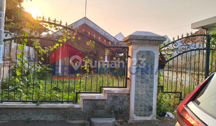 Land Lease with Building Bonus in Penanggunan, Kediri City