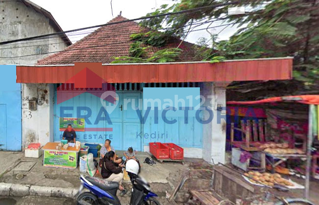 Strategic Shop-House Location in Bandar Lor Near Hospital & Campus Area