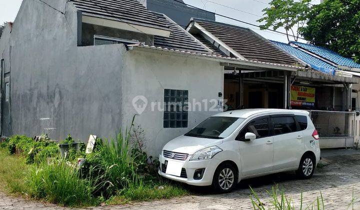 Rumah Second Dalam Cluster One Gate Sistem Cinangka,depok 2