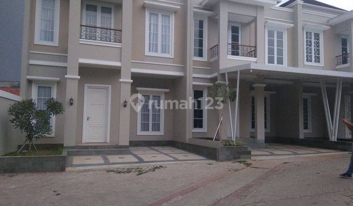 Rumah 2 Lantai Dekat Gerbang Toll Kukusan Dan Kampus Ui 1