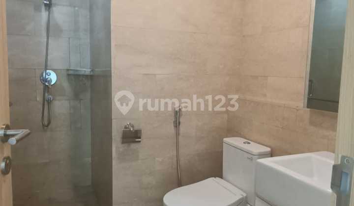 Disewakan Apartemen Holland Village Cempaka Putih 2