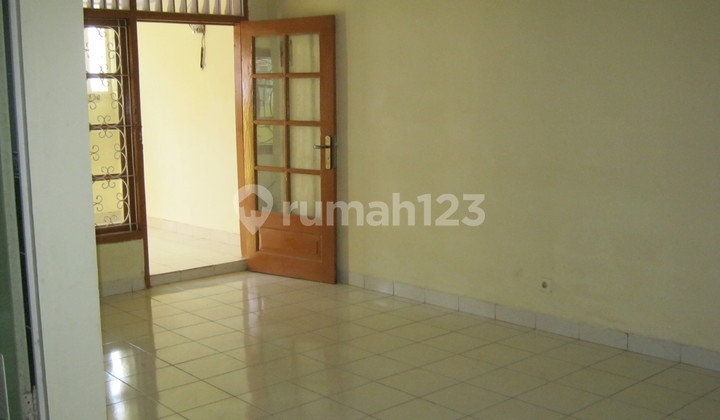 For Sale Strategic Location House on Jl. Kemajuan, Pesanggrahan Permai, South Jakarta 2