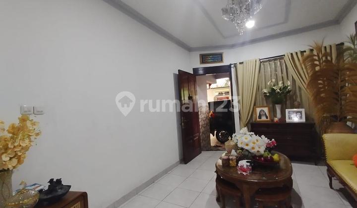 Dijual Rumah di Cempaka Putih, Siap Huni, Nyaman, dan Lokasi Strategis 2