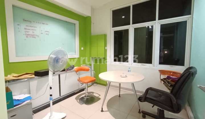 Di jual Cepat  Ruko Gandeng  Jl Tebet Raya Tebet Barat Jakarta Selatan