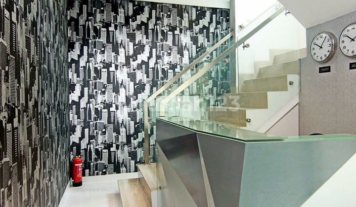 Dijual Kost Exclusive di Setiabudi, Sangat Profitable dan Lokasi Strategis Dijual Kost Exclusive di Setiabudi, Sangat Profitable dan Lokasi Strategis