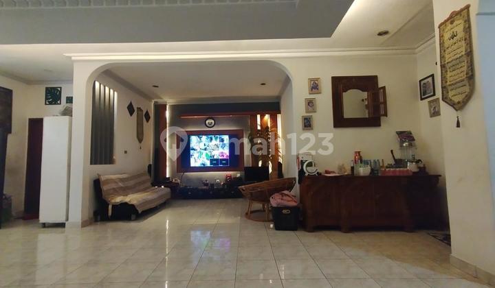 Dijual Rumah di Cempaka Putih, Siap Huni, Nyaman, dan Lokasi Strategis 1