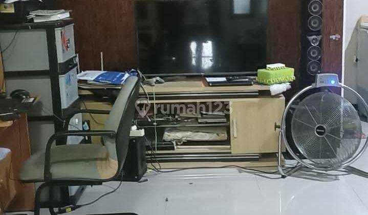 ruang keluarga turun harga rumah 65 t65