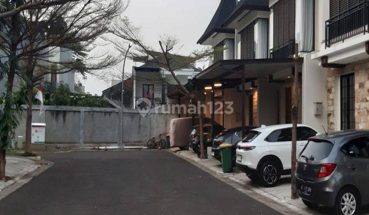 Disewakan Rumah 240/151 4kt 2lt Minimalis Cluster Rempoa Bintaro 2