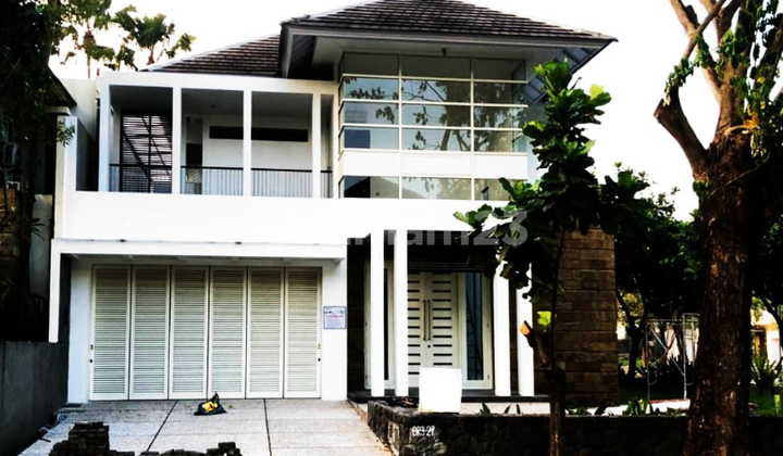 Rumah Citraland Diamond Hill 2 Lantai Hadap Selatan Timur