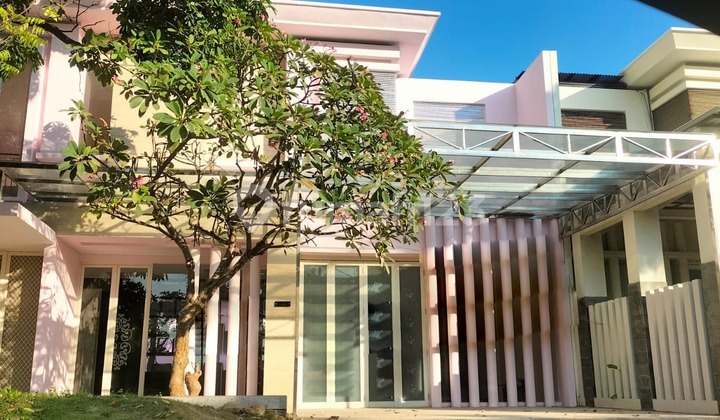 Rumah Full Furnish, Baru Renovasi Total & Siap huni di Palm Beach, Pakuwon City