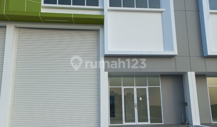 Gudang 2 Lantai Akr Bizland Dekat Pelabuhan Jiipe