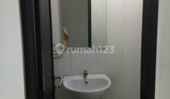 Rumah Griya Asri Pakuwon City 2 Lantai Hadap Selatan 2