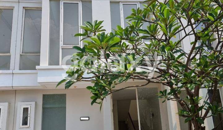 Rumah Grand Pakuwon Adelaide Type Sanders 2 Lantai Hadap Utara 1