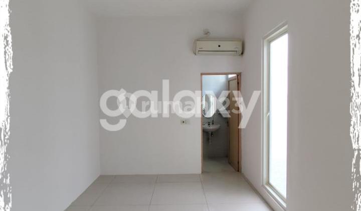 Rumah Wisata Bukit Mas Cluster Du Louvre 2 Lantai Semi Furnish