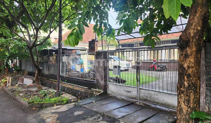 House and Boarding House in City Center Cokroaminoto 32 million per meter. 1