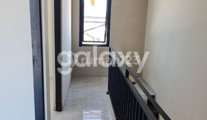 Rumah Tambak Medokan Ayu 2 Lantai Hadap Utara 2