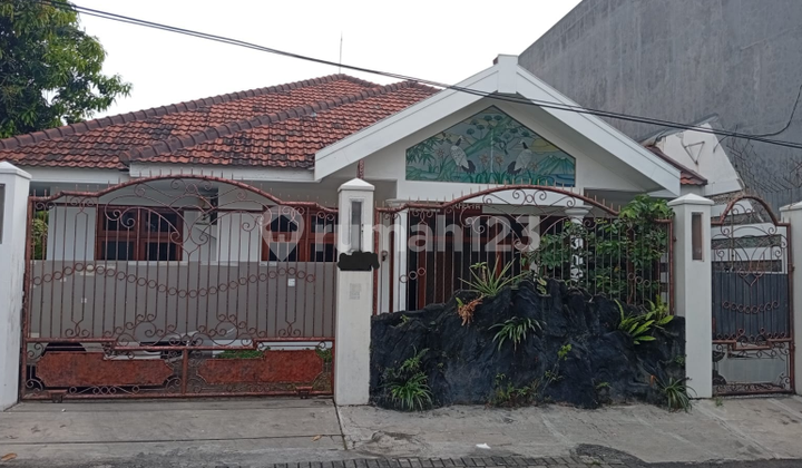 Rumah Darmo Harapan Utara Hook