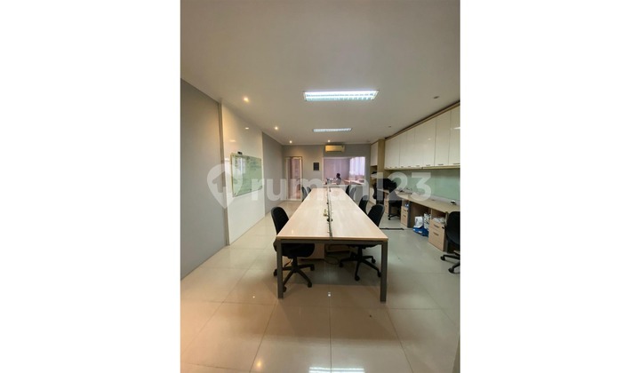 3.5-Floor Shophouse Zero Darmo Permai Utara Main Road 2