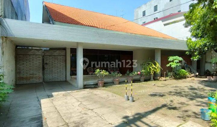 Rumah Hitung Tanah Embong Cerme Pusat Kota Hadap Barat 2