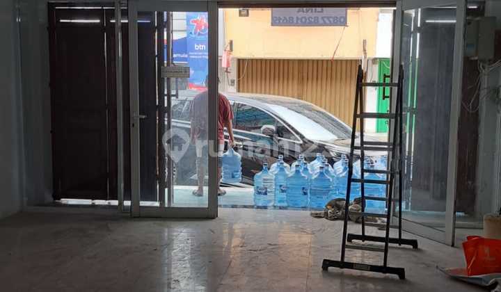 Disewakan Ruko 2 Lantai Strategis SHM di Pamulang