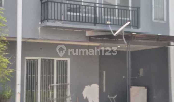For Rent 2-Story House Ready to Occupy SHM in Pamulang 2 For Rent 2-Story House Ready to Occupy SHM in Pamulang 2